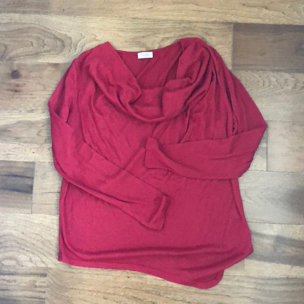 Red Long sleeve shirt